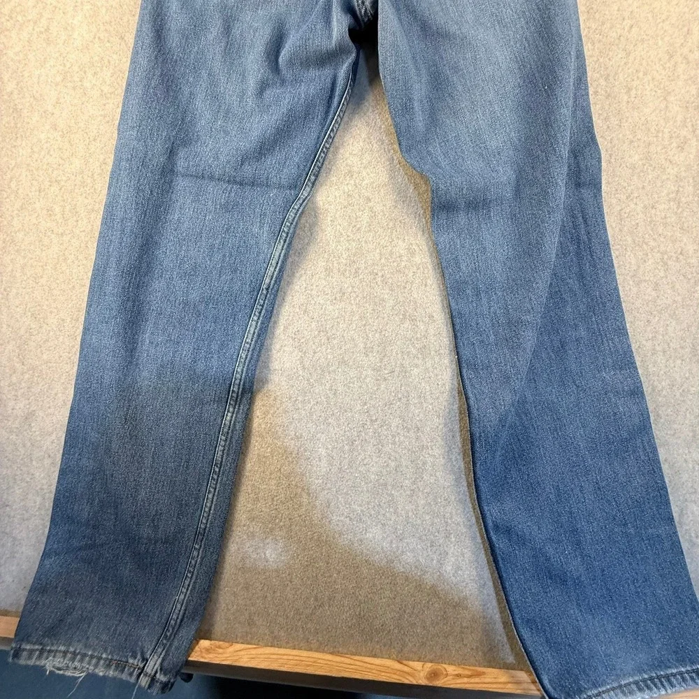 Levis 550 Relaxed Fit Tapered Leg Jeans Medium Wash Blue Denim Mens 31x34